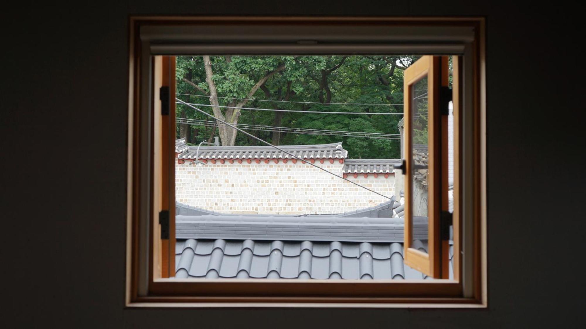 The Korean Traditional Hanok In Downtown Seoul For Convenient Public Transportation - Seoul Ari Zewnętrze zdjęcie